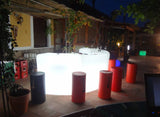 IBIZA - BANCONE CURVO in polietilene, anche ILLUMINATO LED RGB a batteria ricaricabile.